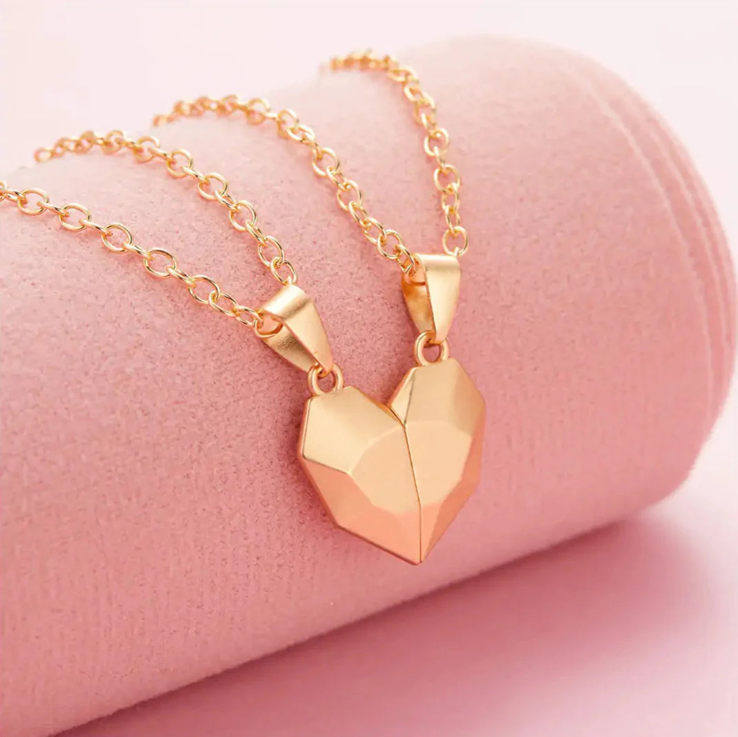HEART NECKLACE